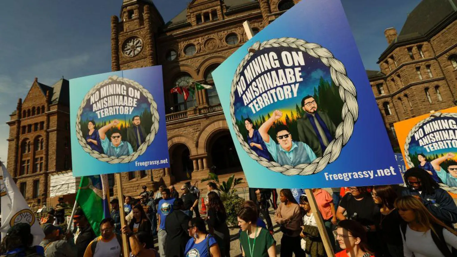Primeiro-ministro do Canadá busca acelerar 'construção nacional' com povos indígenas