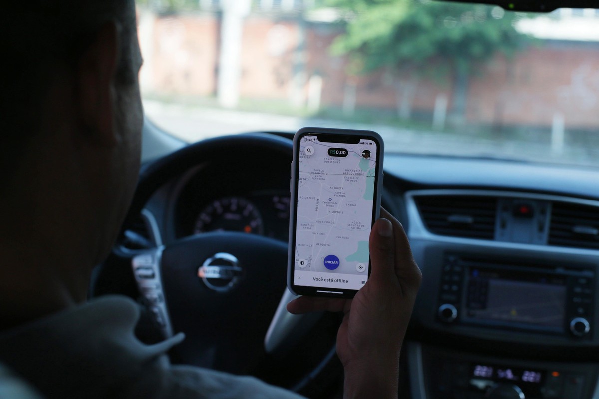 Estudo revela que vínculo entre motoristas e apps pode elevar corridas em 33,6%