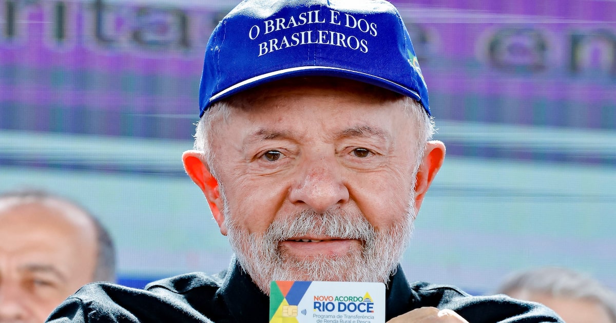 Lula afirma que Bolsonaro enviou filho aos EUA para interceder por ex-presidente