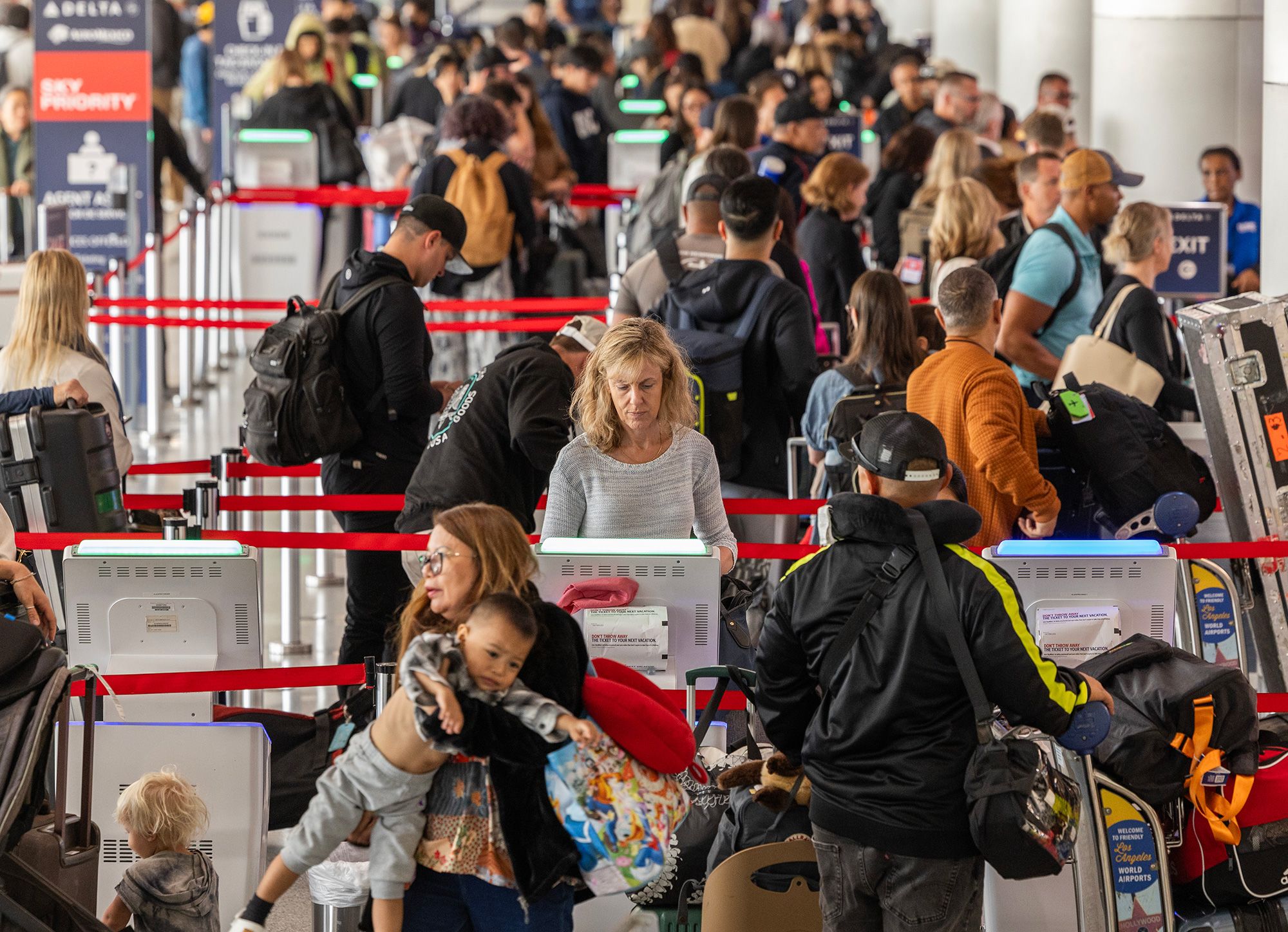 Viagens aéreas no verão prometem ser um desafio para os passageiros