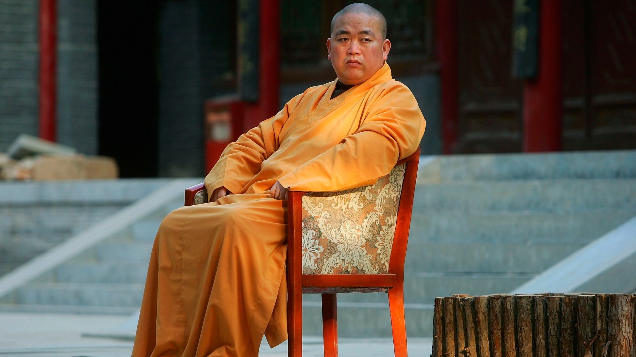 Queda do abade de Shaolin revela escândalos de corrupção e política no templo