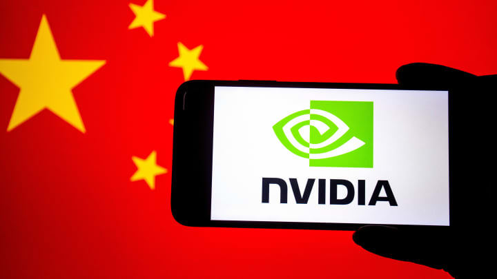 Cidadãos chineses são acusados de enviar chips de IA da Nvidia ilegalmente para a China