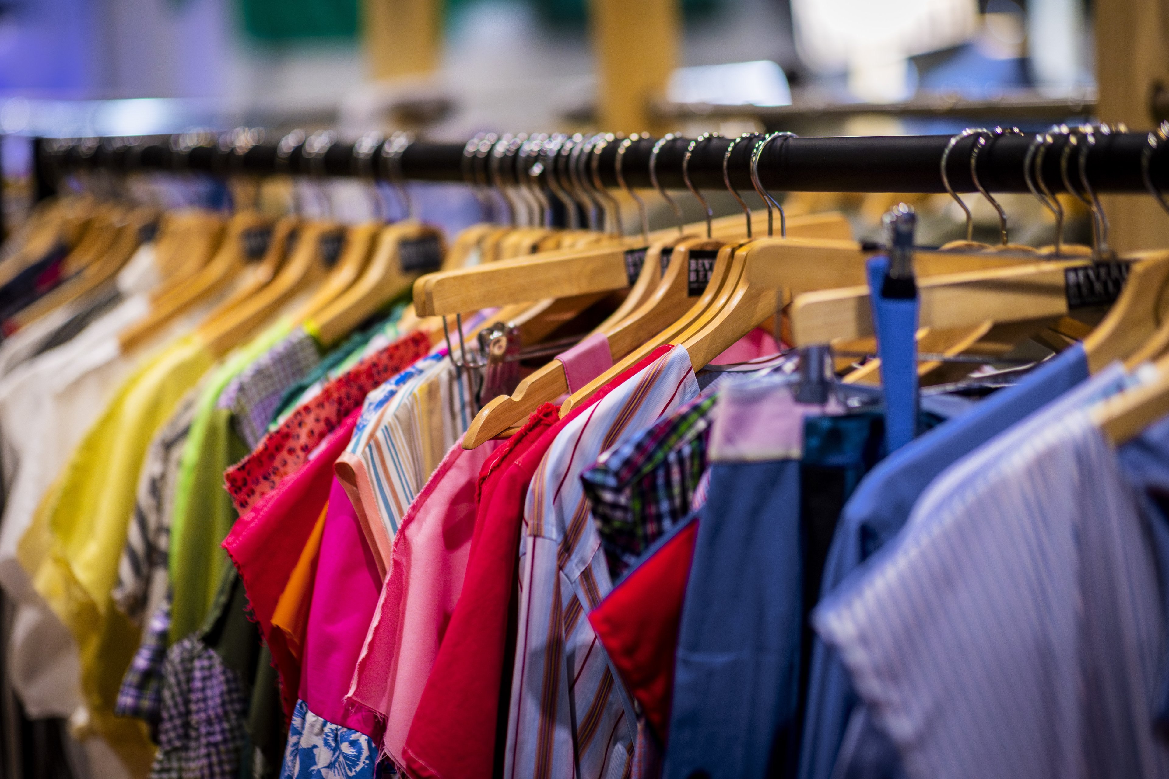 Máfia chinesa controla o setor de 'fast fashion' na Itália