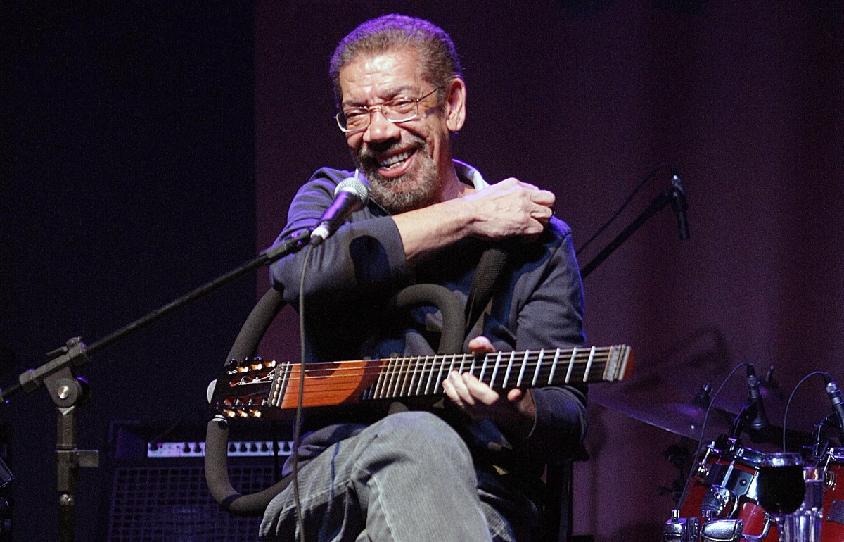 Hélio Delmiro fala sobre a saudade de amigos que não têm reposição na música