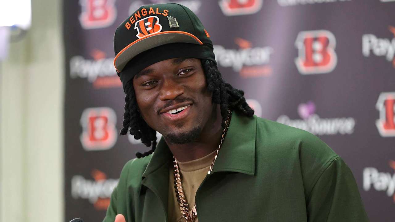 Shemar Stewart assina contrato de novato e se prepara para brilhar nos Bengals