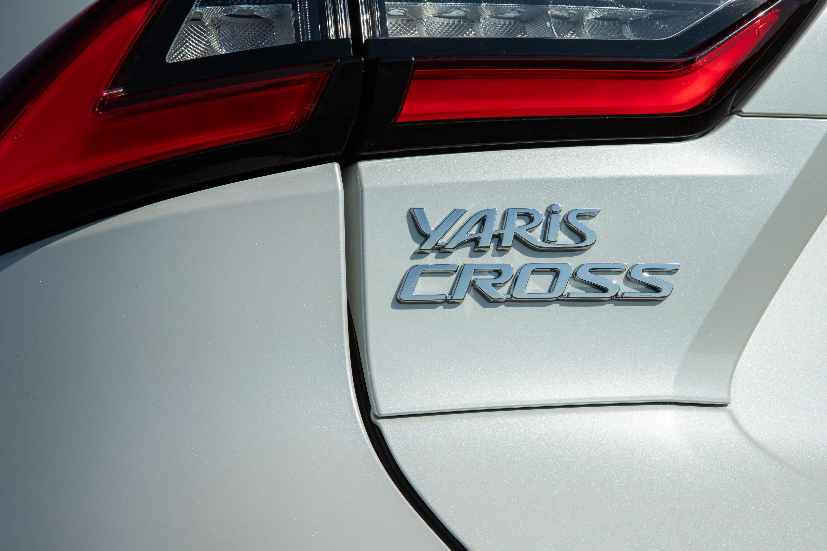 Toyota lança Yaris Cross como novo SUV compacto no Brasil