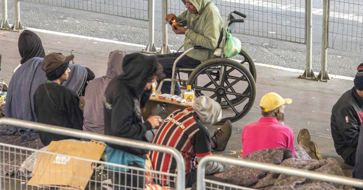 Esvaziamento da Cracolândia reduz fluxo de usuários de drogas no centro de SP