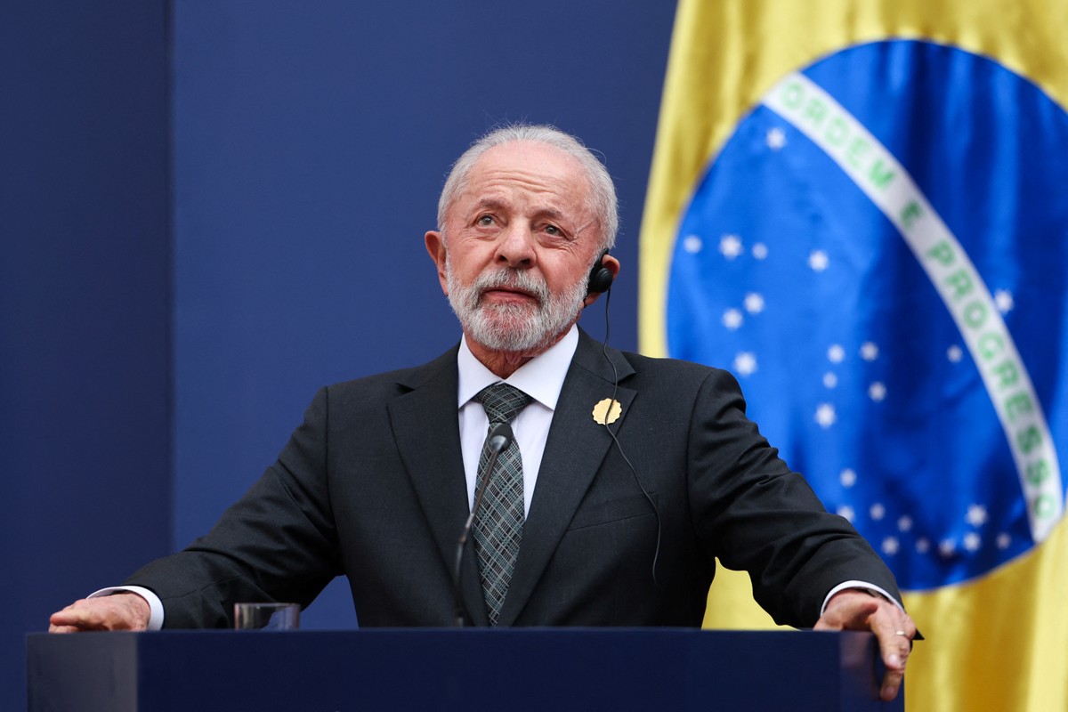 Lula afirma que ainda não há guerra comercial com os Estados Unidos