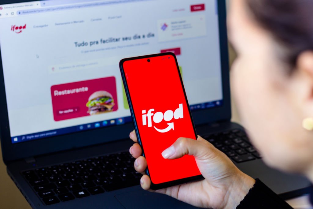 iFood pode investir até R$ 10 bi na aquisição da CRMBonus por potencial de crescimento