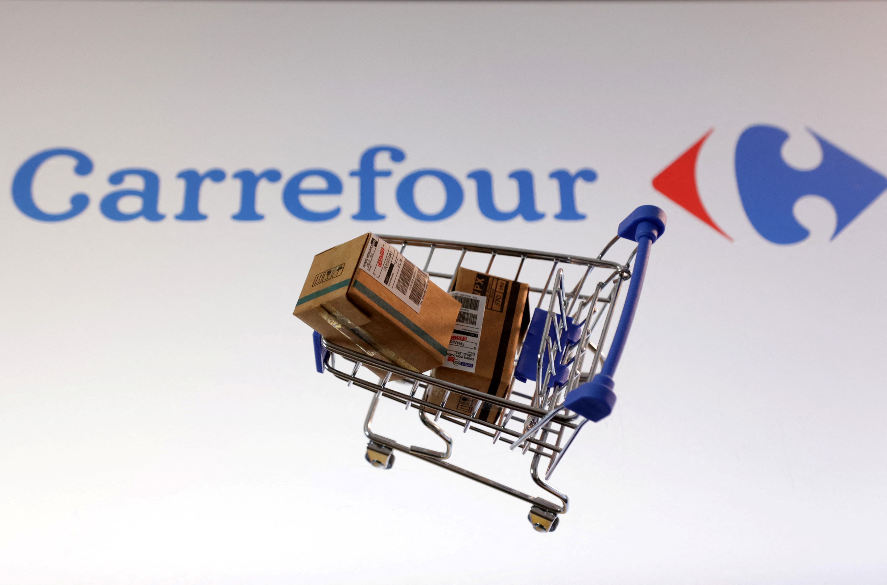 Carrefour avança na venda de unidade na Itália e registra alta na receita do 2º trimestre