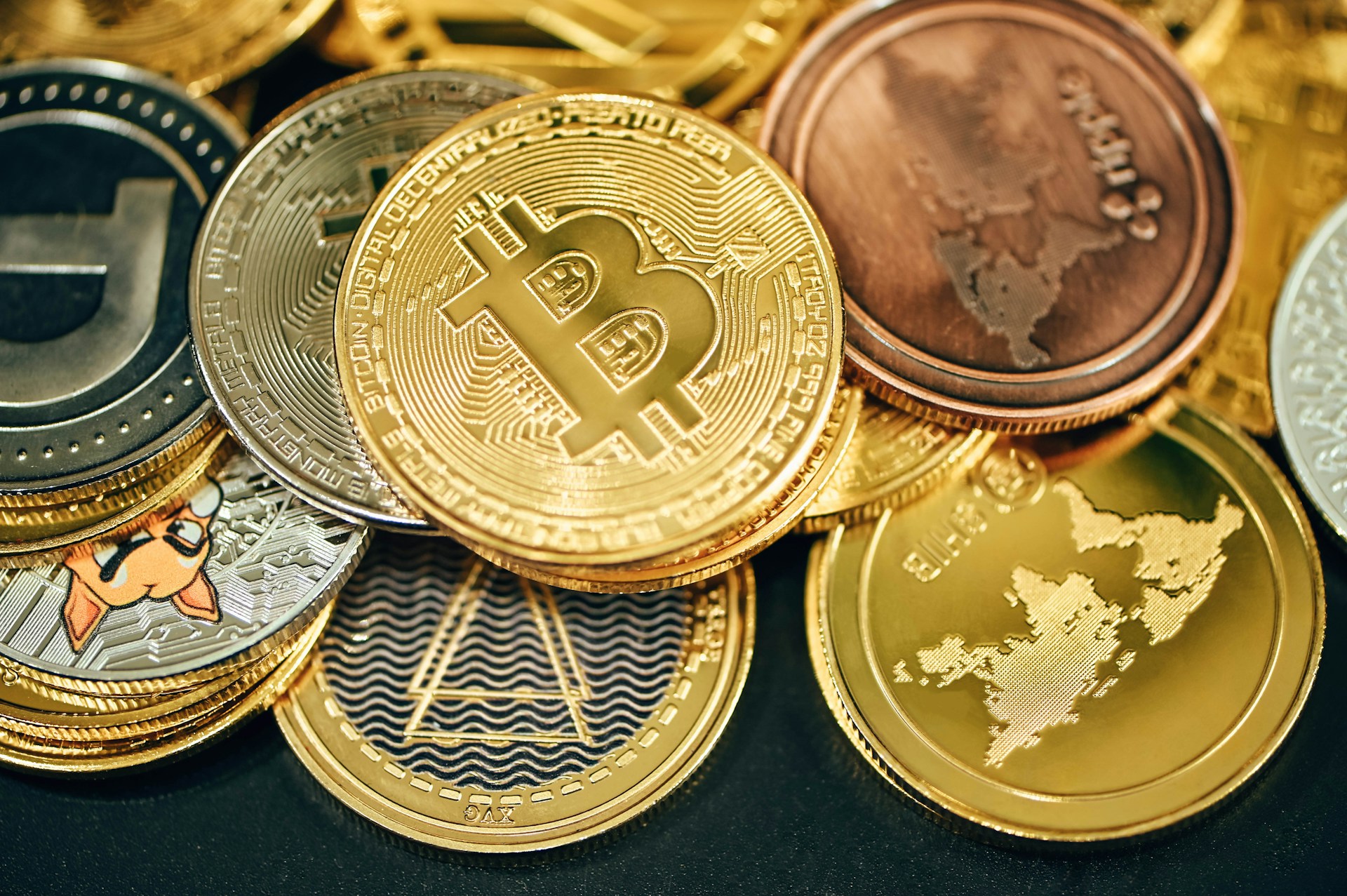 Planejamento sucessório: como garantir a transmissão segura de criptomoedas e ativos digitais