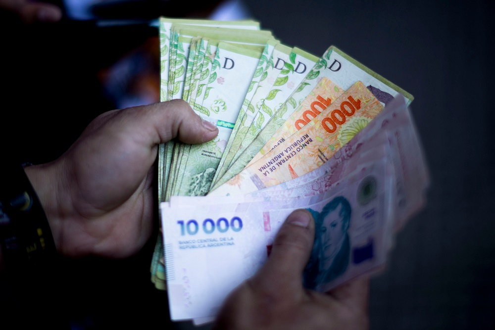Itaú BBA projeta lucro de até 55% com ações da Argentina em momento crítico