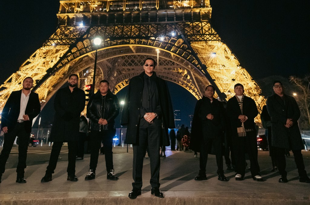 Grupo Firme cancela show na Califórnia devido a problemas com vistos nos EUA