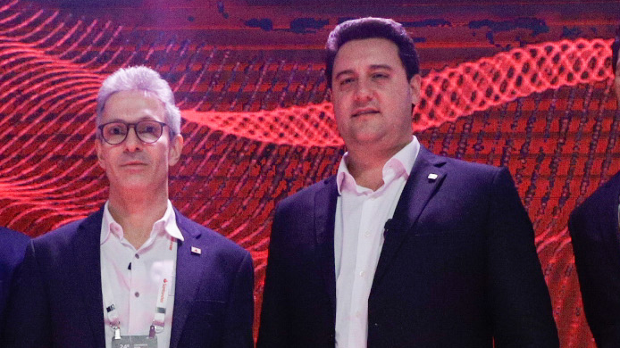 Ratinho Jr. e Zema se reúnem no Paraná em busca de apoio político para 2026