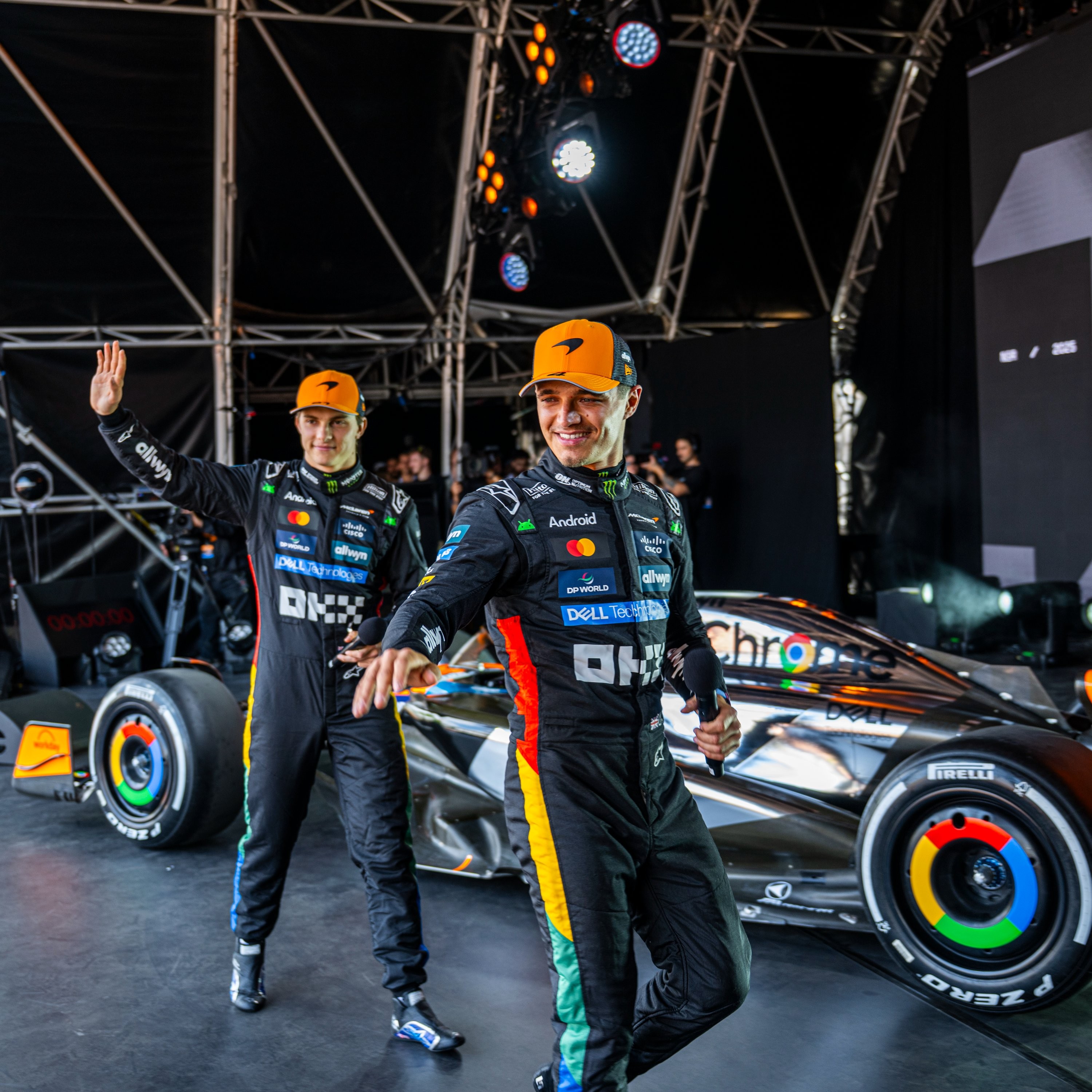 McLaren apresenta carro prata histórico para o GP da Inglaterra de F1
