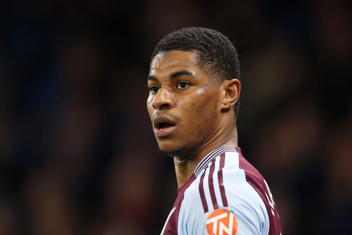 Rashford se apresenta ao Manchester United mesmo com tempo para buscar novo clube