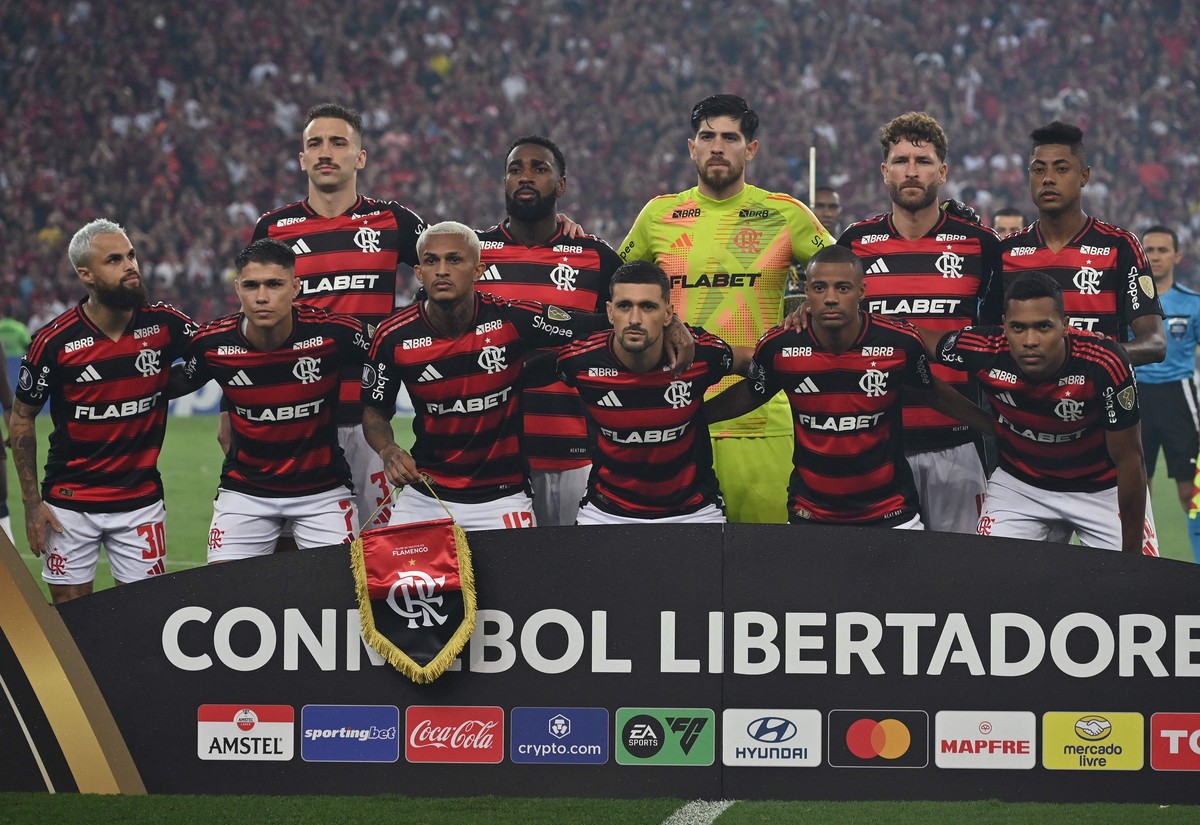 Flamengo só depende de si para se classificar na Libertadores (Foto: MAURO PIMENTEL / AFP)