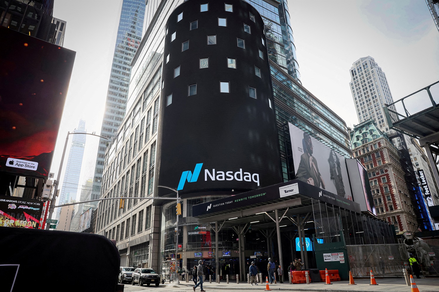 BDRs de grandes empresas de tecnologia têm desempenho abaixo do Ibovespa em 2025