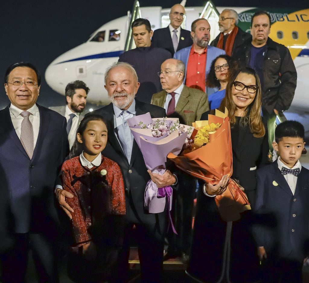 Lula e sua comitiva são recebidos na China (Foto: Ricardo Stuckert/Presidência da República)
