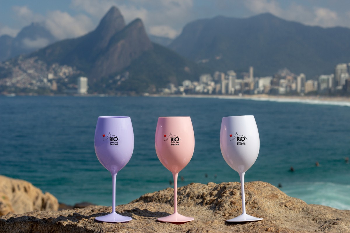 As taças coloridas do Rio Wine and Food Festival. (Foto: Divulgação / Foto de Alexandre Navarro)