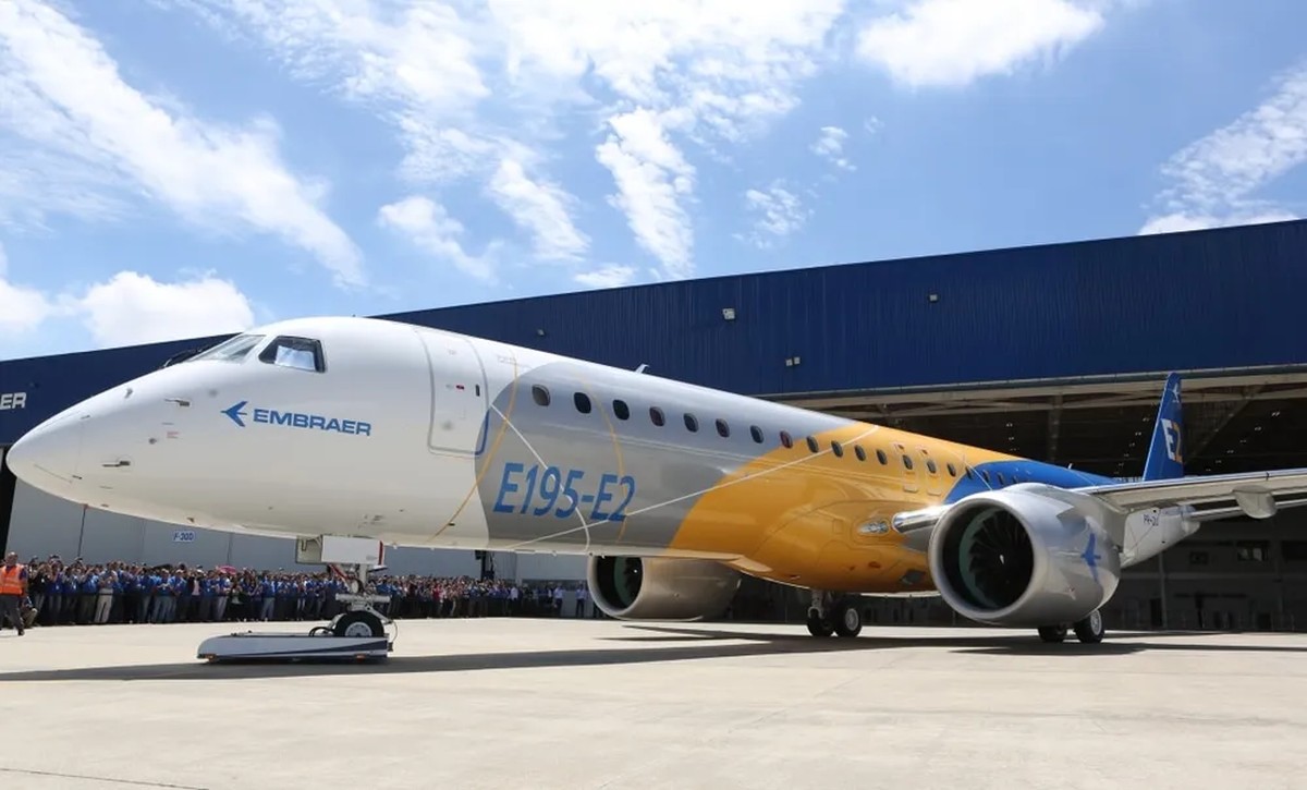 Aérea dos EUA critica tarifas de Trump enquanto aguarda 110 aviões da Embraer