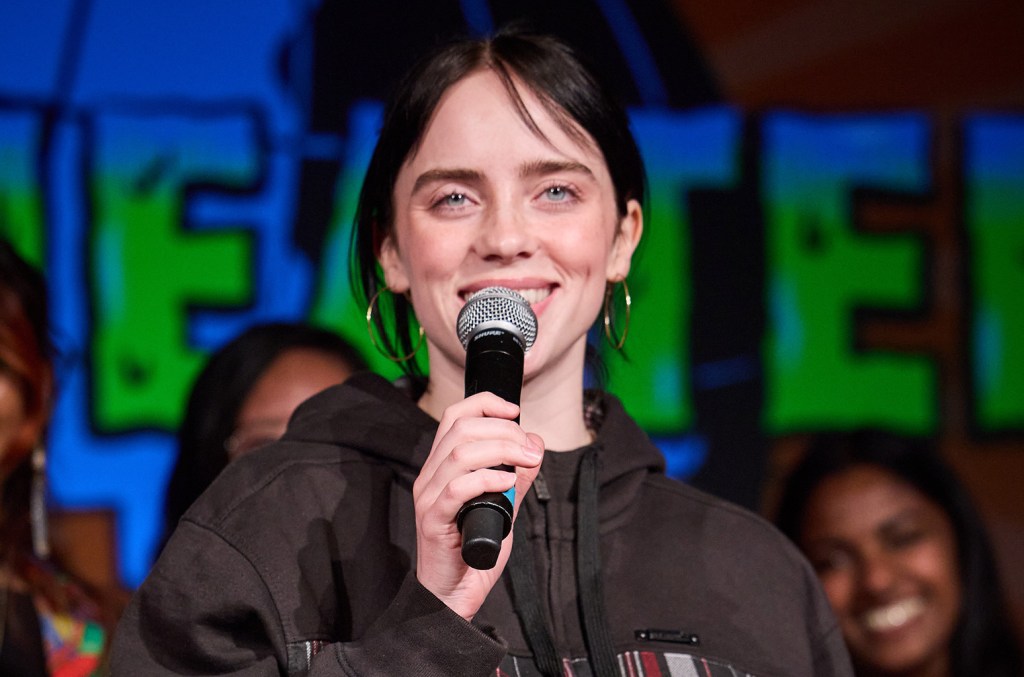 Aproveite a promoção do Dia do Consumidor e leve o perfume 'Eilish' de Billie Eilish
