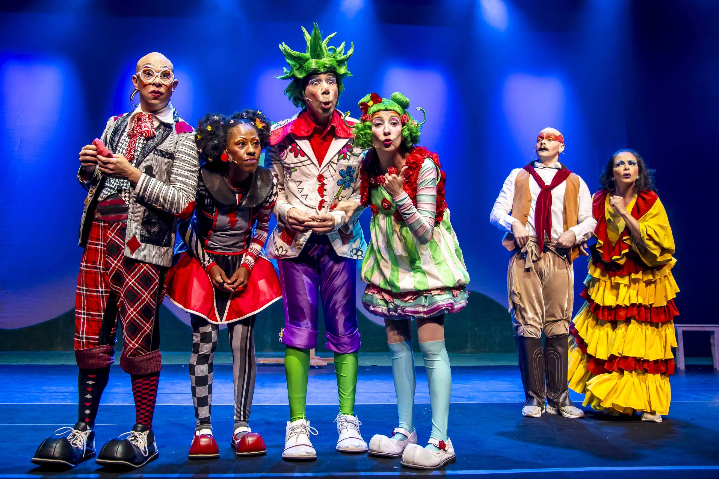 Personagens do Quintal da Cultura retornam ao teatro Liberdade em São Paulo