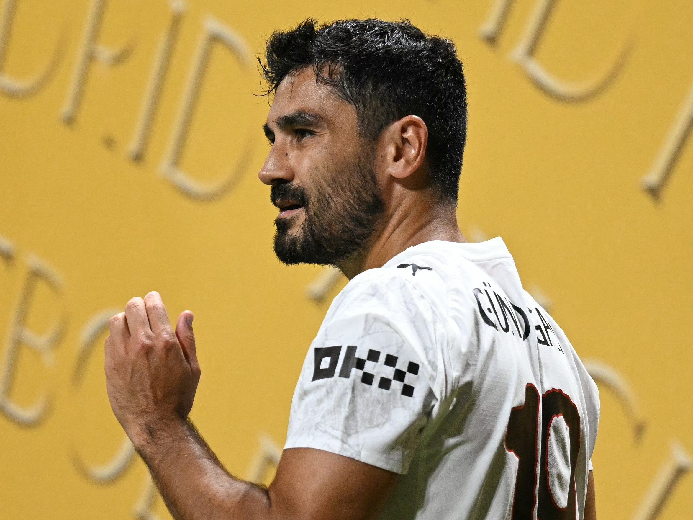 City goleia Al Ain e se prepara para 'final' decisiva na fase de grupos