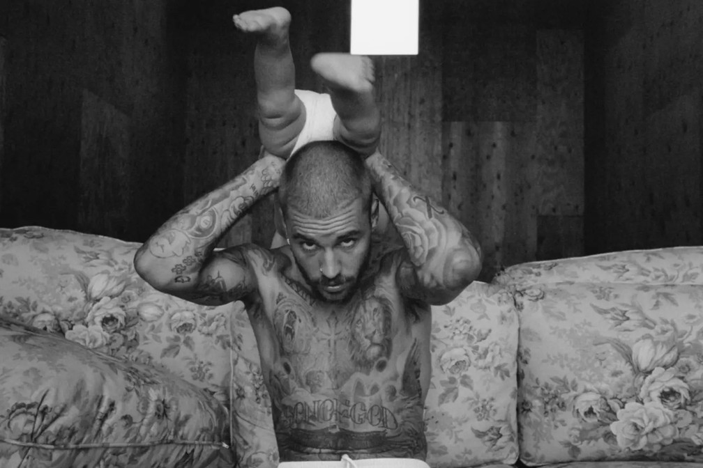 Álbum de Justin Bieber é criticado por ser monótono, mas isso é seu charme