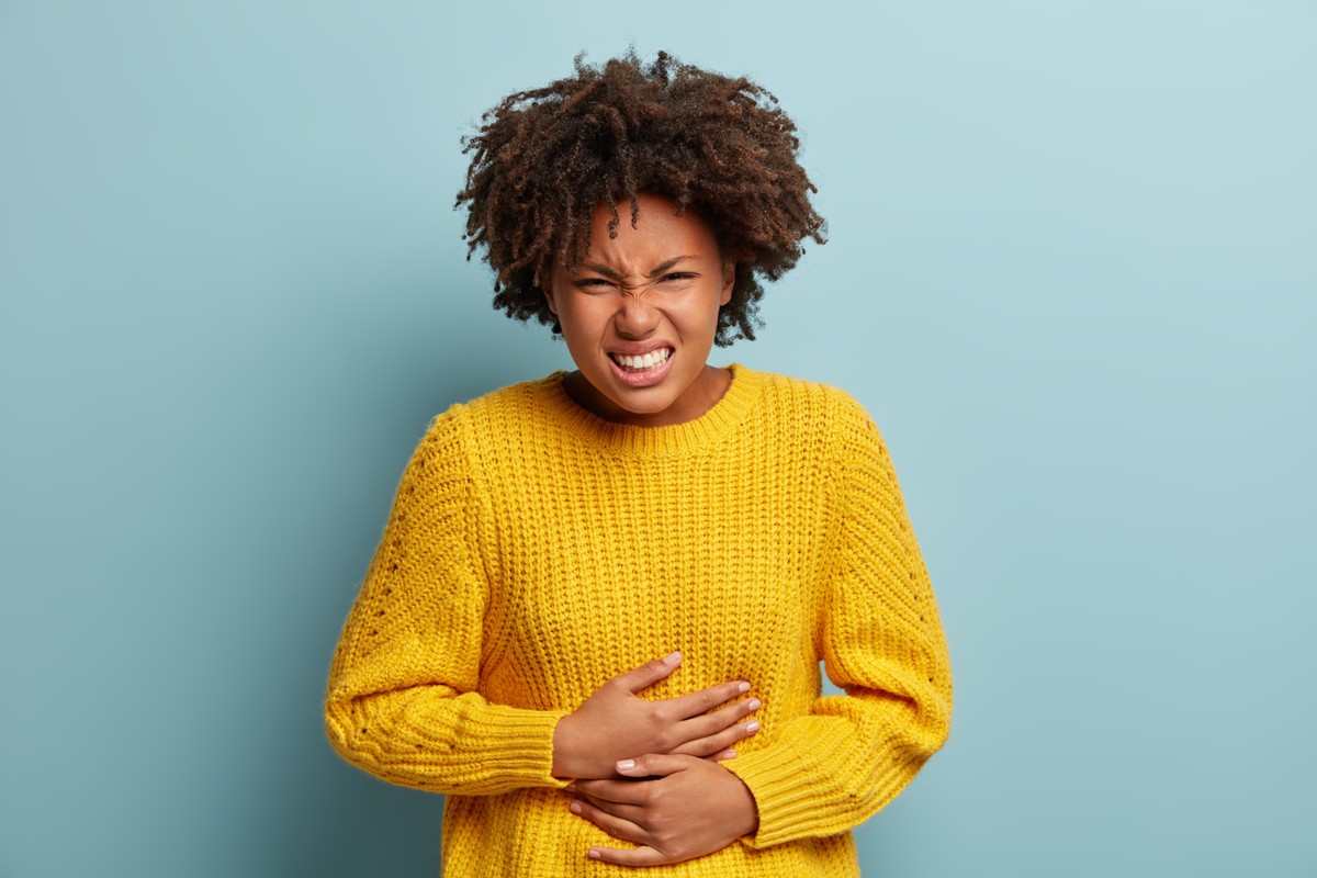 Especialista esclarece diferenças entre intoxicação alimentar e gastroenterite