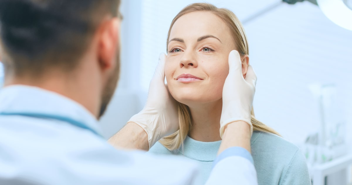 Cirurgia plástica mais comum no mundo apresenta riscos e cuidados essenciais