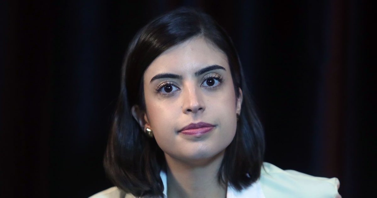 'Tabata Amaral alerta sobre riscos de taxação do Pix em vídeo informativo'