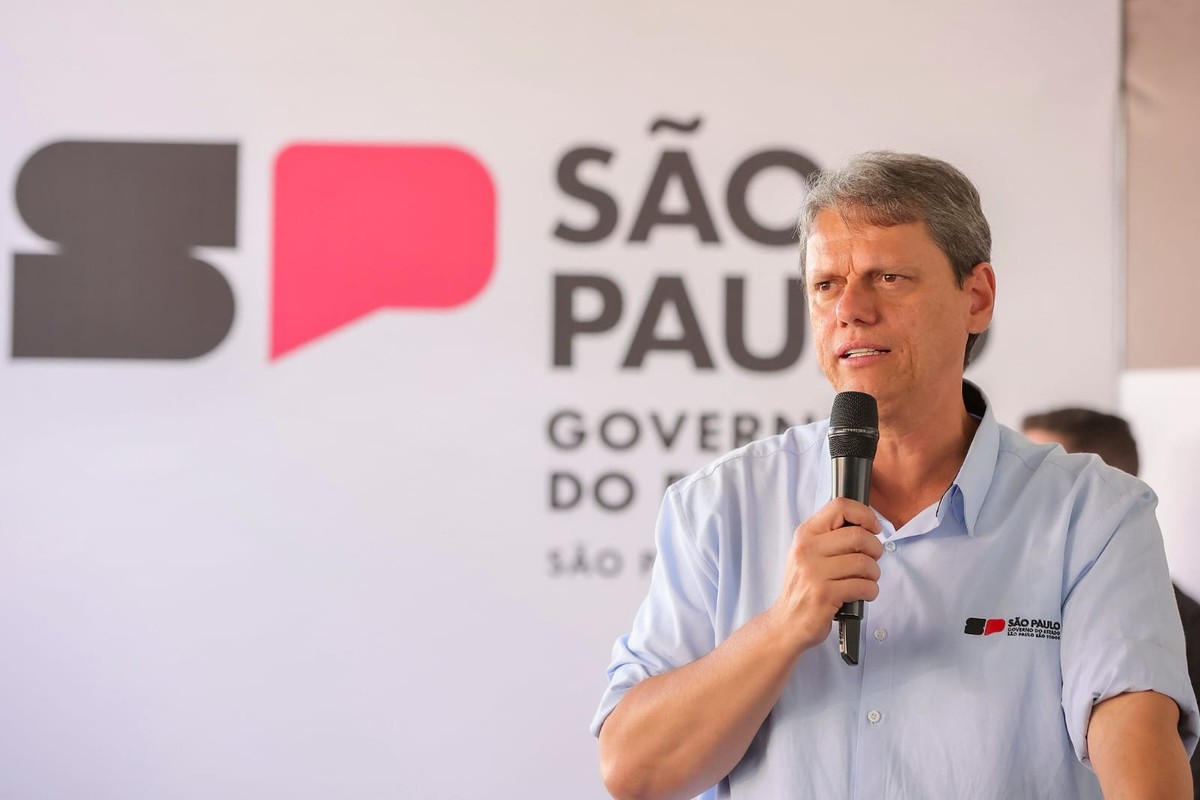 Tarcísio sugere deixar política de lado para negociar tarifas com EUA