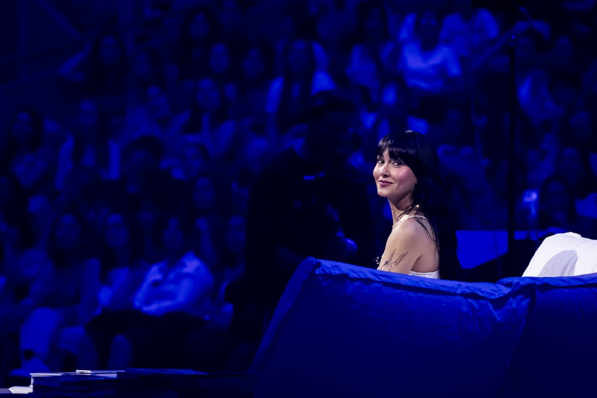 Aitana atrai 13 mil fãs em festa de escuta paga do novo disco em Madrid