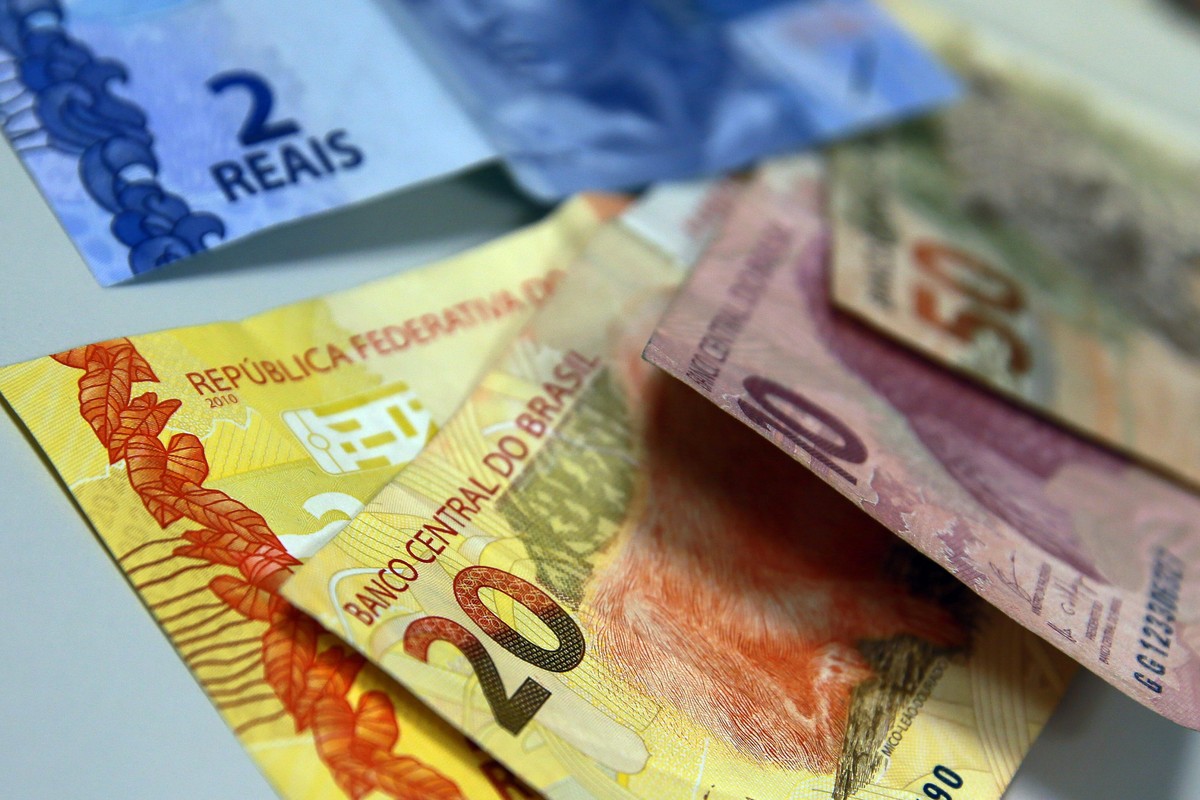 Inadimplência no crédito atinge 3,5% e juros sobem para 31,7% ao ano em abril