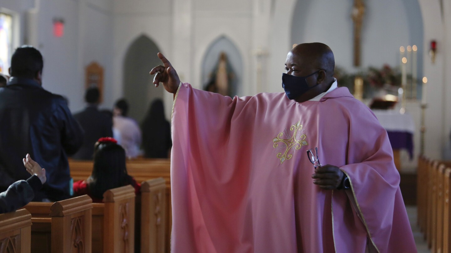 Líderes religiosos esperam que projeto de lei retenha clérigos estrangeiros nos EUA