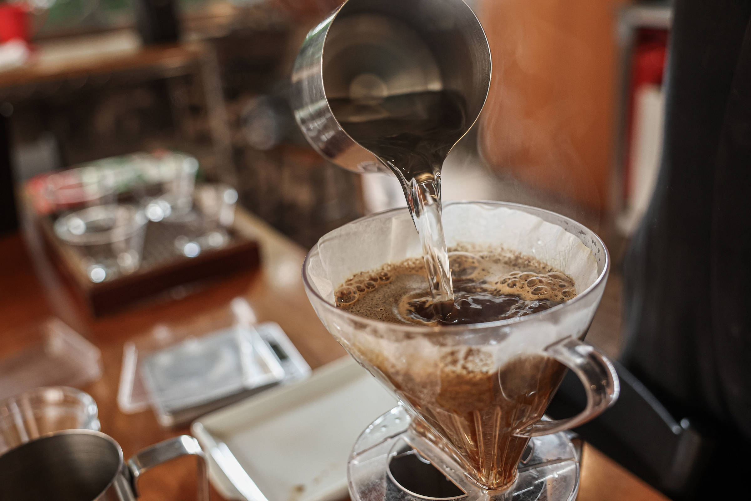Café torrado e moído tem alta de 4,59% em maio e afeta cesta básica