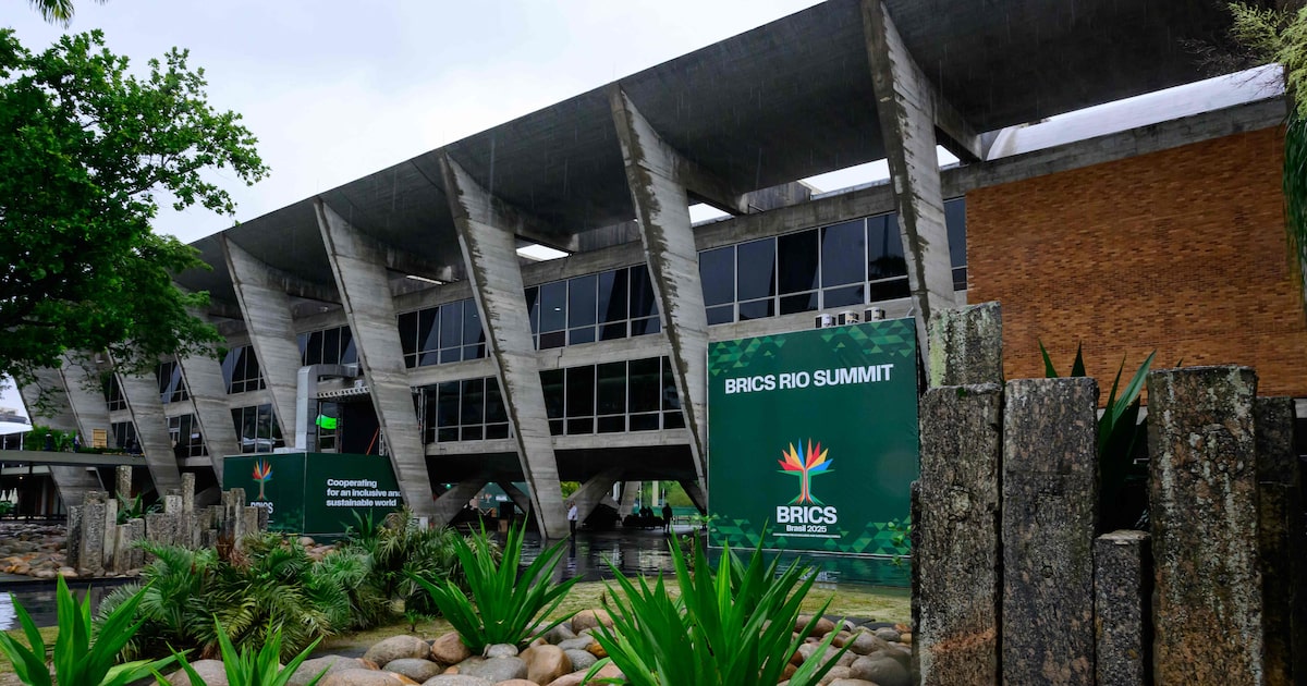 Chanceler do Irã chega ao Brasil para participar da cúpula do Brics