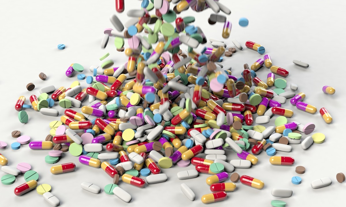 Antibióticos: riscos e armadilhas que afetam a saúde pública