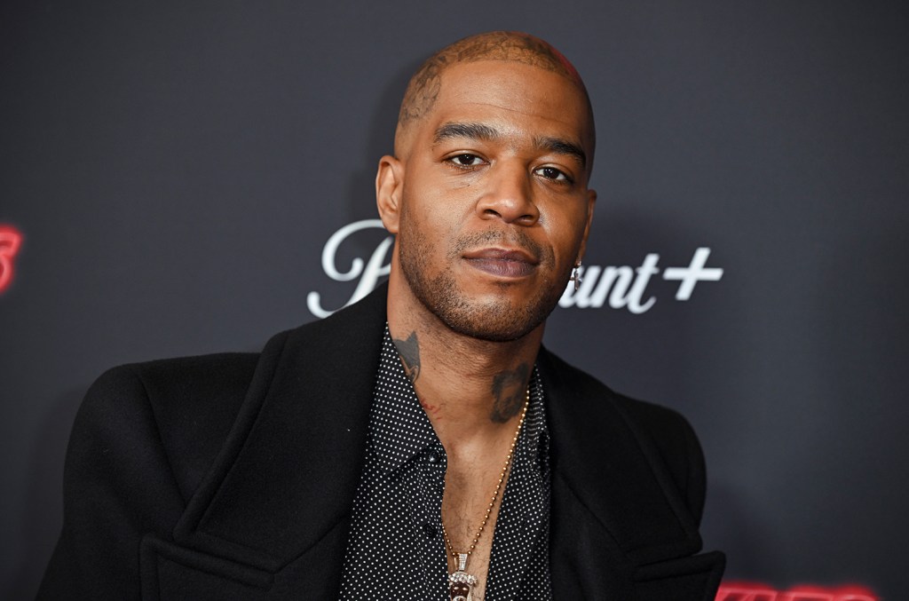 Kid Cudi anunciou uma data de lançamento em agosto para sua próxima autobiografia, 'Cudi the Memoir', juntamente com informações sobre sua estreia como diretor. (Foto: Reprodução)