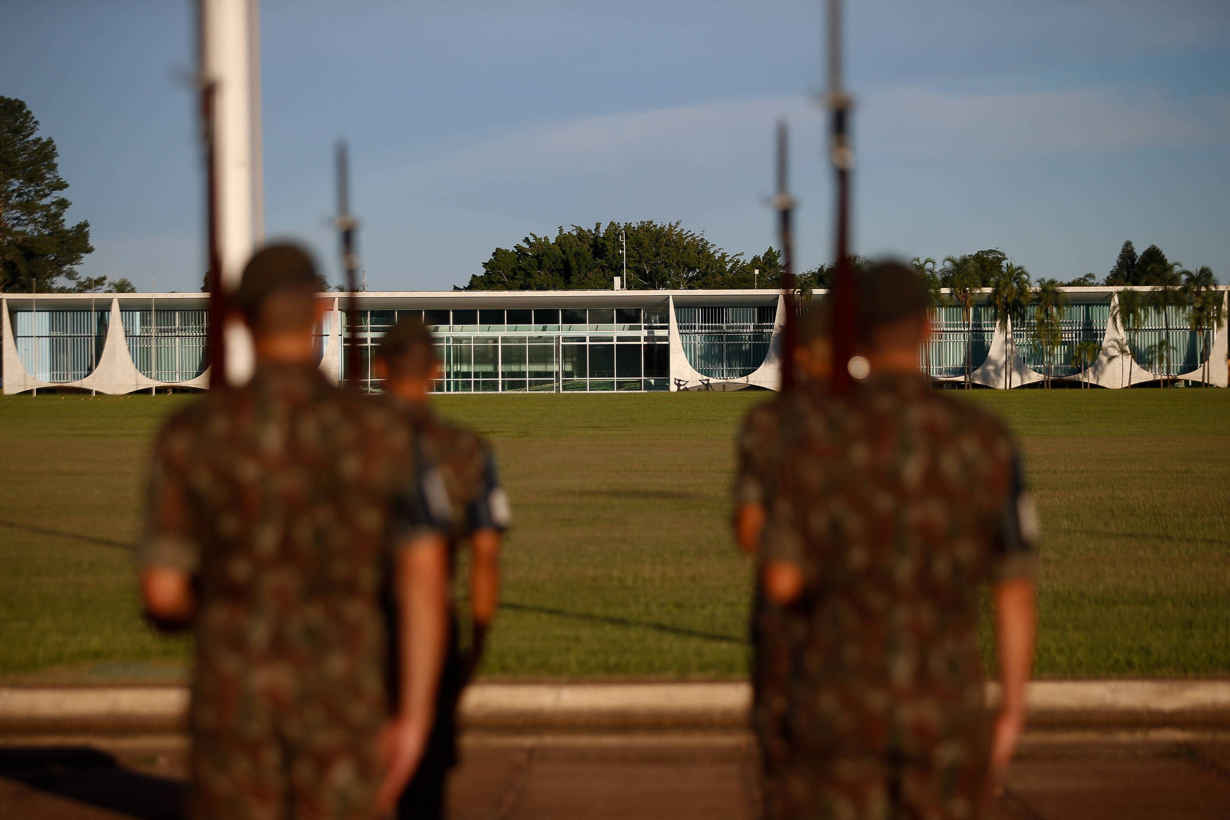 Policiais candidatos pedem ampliação da quarentena para exames de seleção