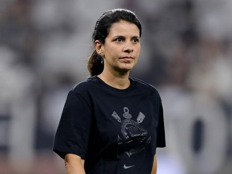 Corinthians dispensa diretor médico após polêmica com treinador Dorival