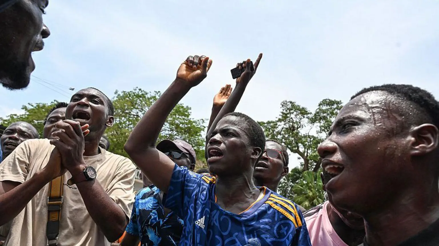 Influenciadores pan-africanistas espalham rumores sobre um suposto golpe de Estado