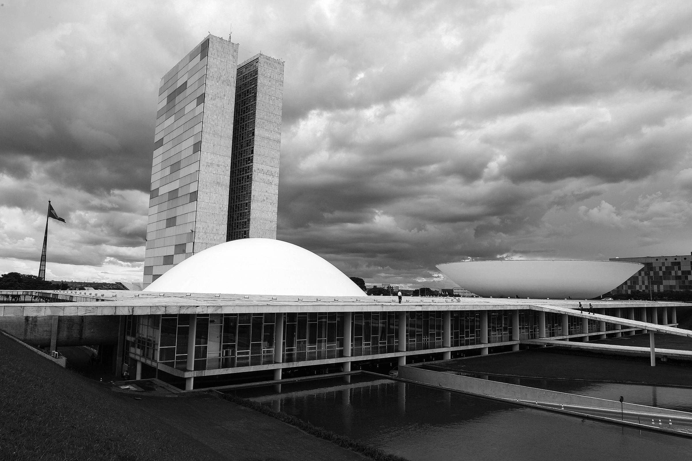 Congresso ignora demandas do país ao lidar com emendas parlamentares