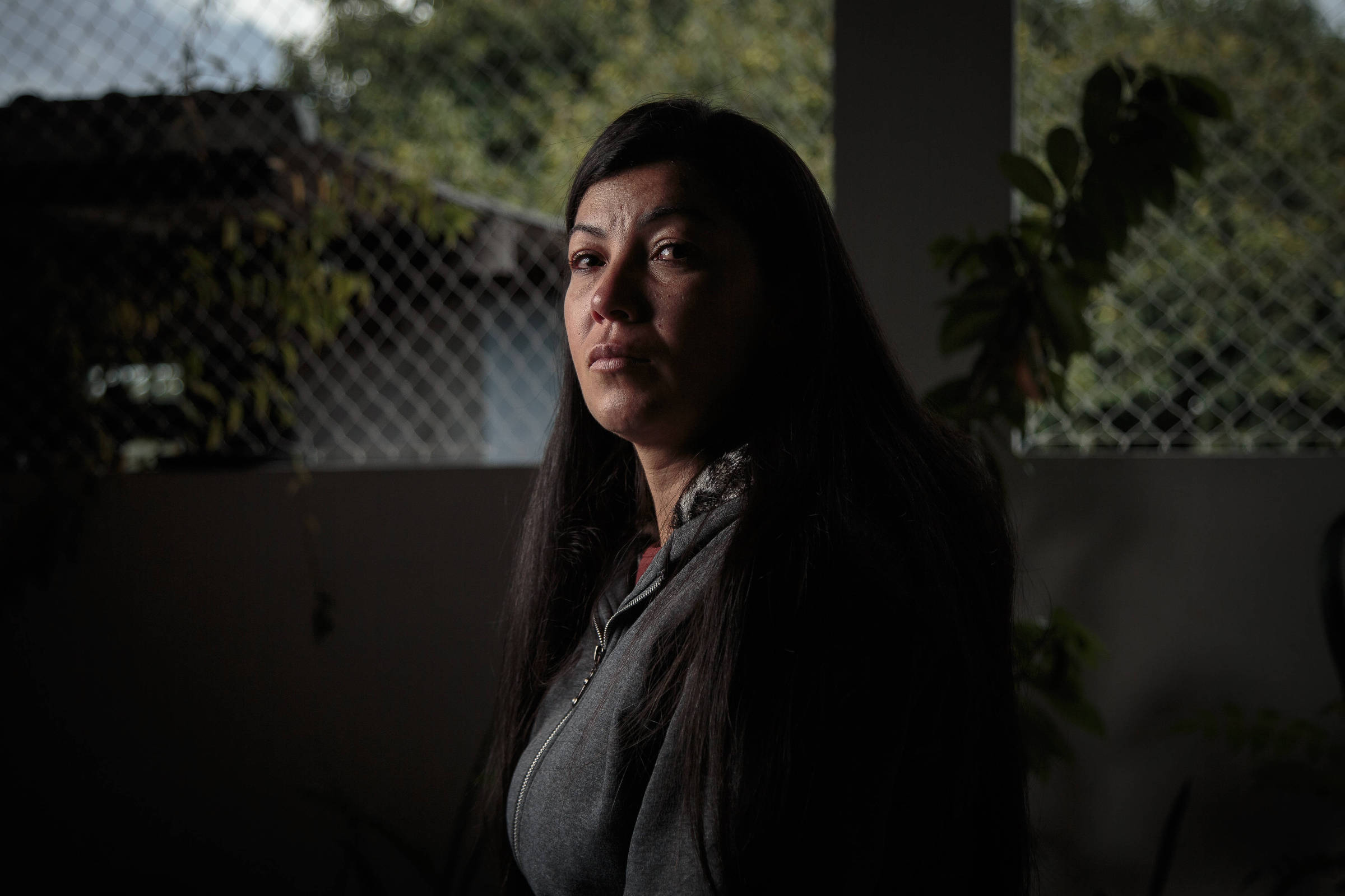 Natalie Pereira da Cunha, mãe da estudante morta a facadas em fevereiro pelo namorado, que confessou o crime. (Foto: Jardiel Carvalho/Folhapress)