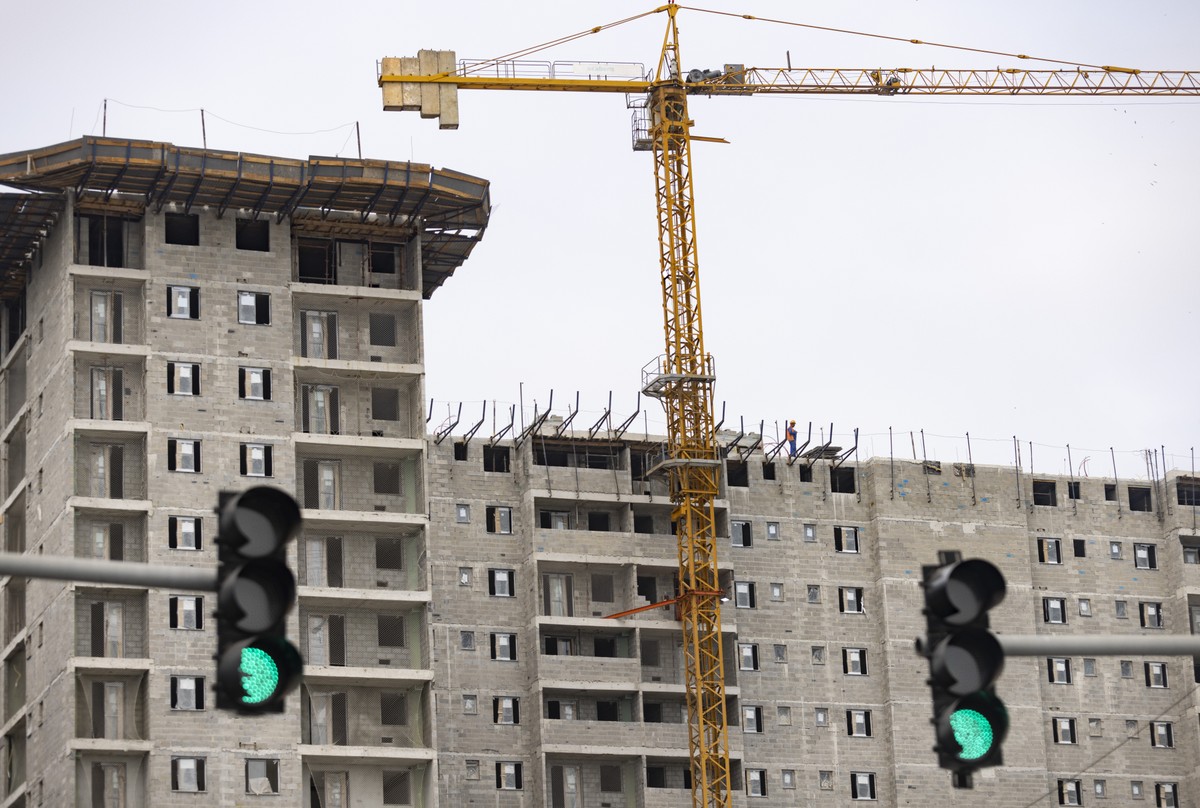 Financiamento para imóveis despenca 63% e compromete novos lançamentos no setor