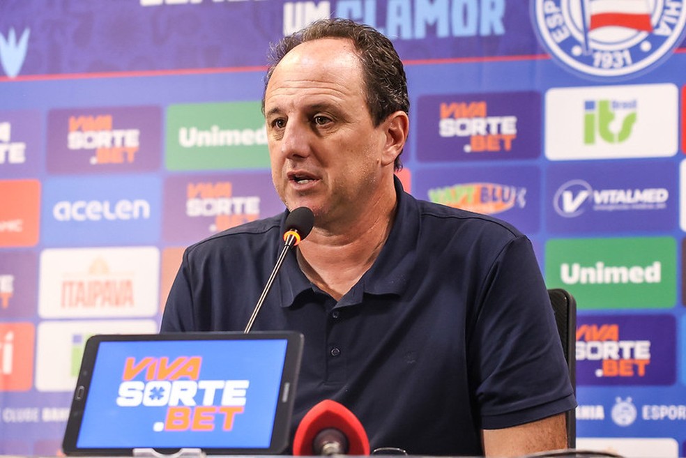 Rogério Ceni em entrevista coletiva após o Ba-Vi (Foto: Letícia Martins/EC Bahia)