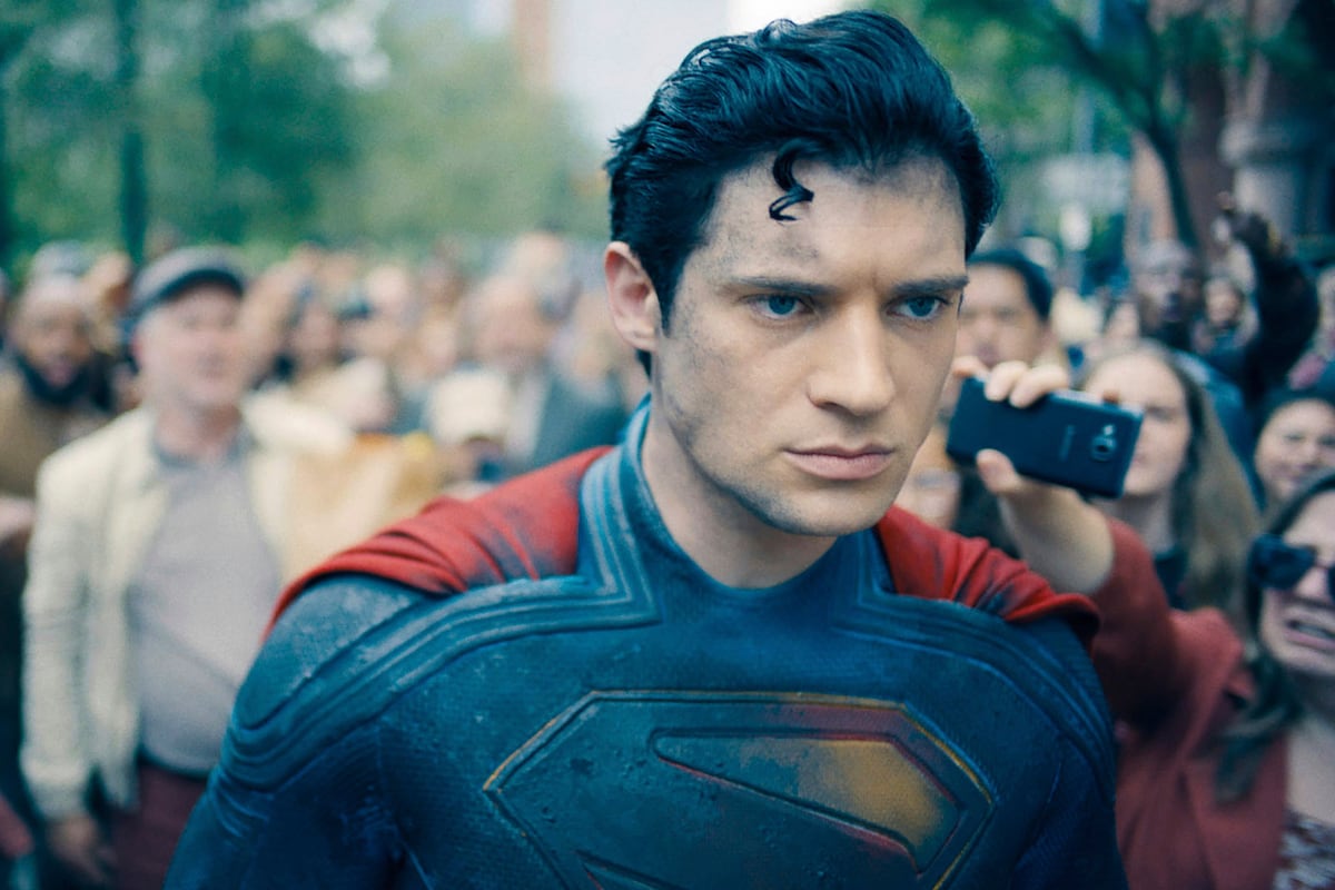 ‘Superman’ retorna às suas raízes com uma nova abordagem nostálgica