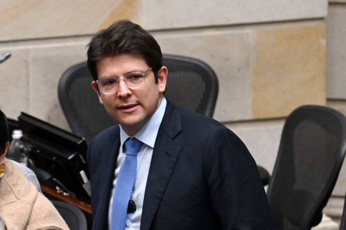 Pré-candidato baleado na Colômbia apresenta evolução positiva em tratamento médico