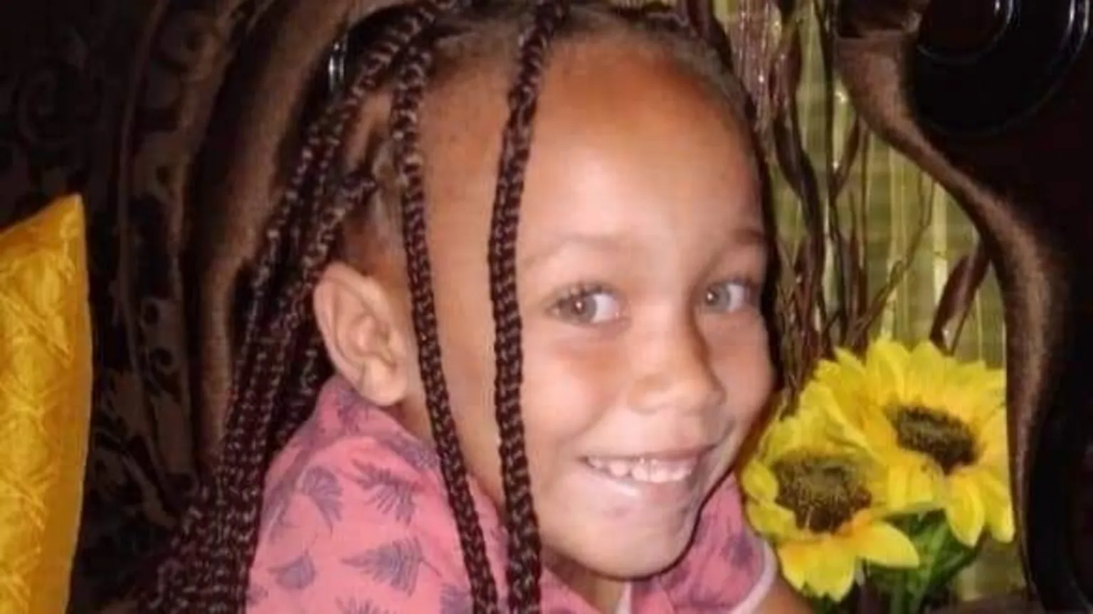 Joshlin Smith não foi encontrada mais de um ano após seu desaparecimento. (Foto: Executivo Mayor Andrè Truter/Facebook)